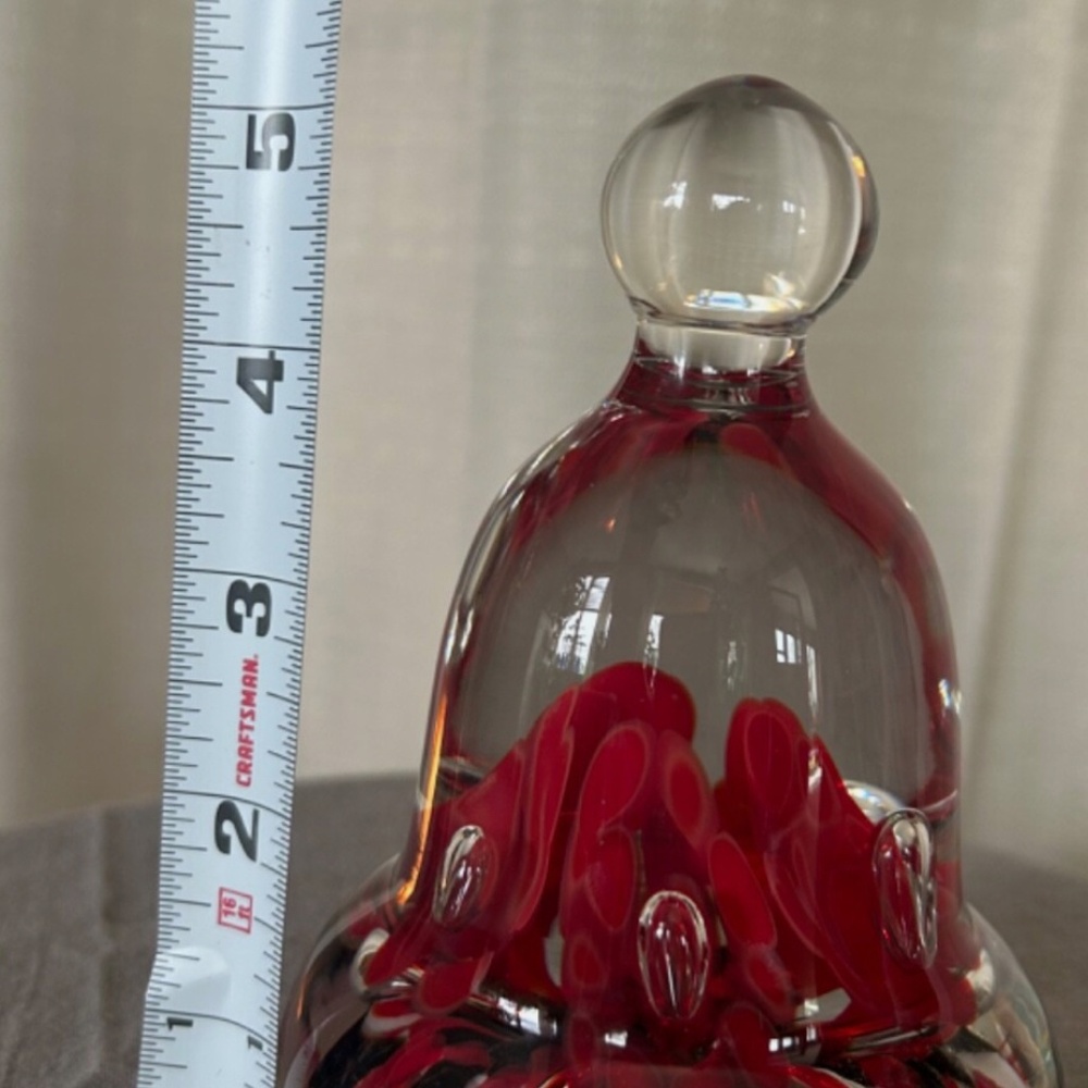 Joe Rice paperweight bell ruby red - Picture 4 of 8